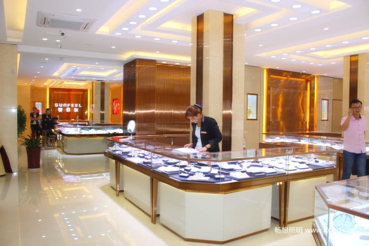 界首·王氏珠宝城珠宝照明工程案例